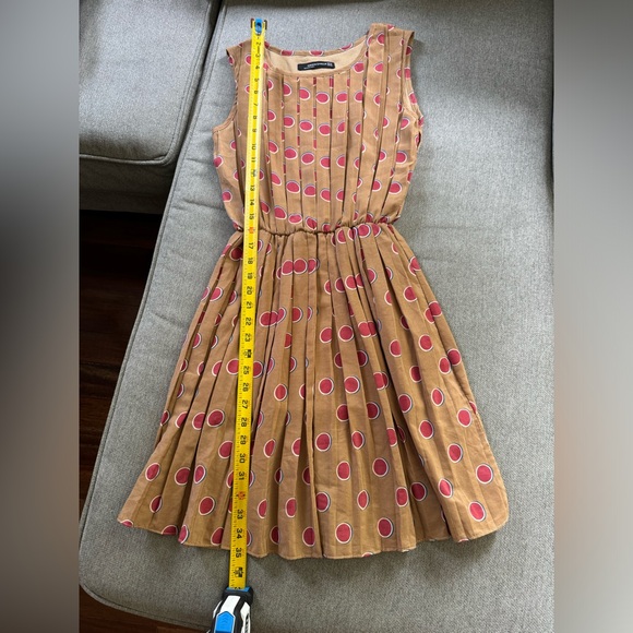 Beautiful dress with a vintage look! - Picture 6 of 6